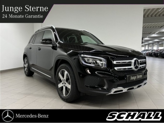 Mercedes-Benz GLB 220