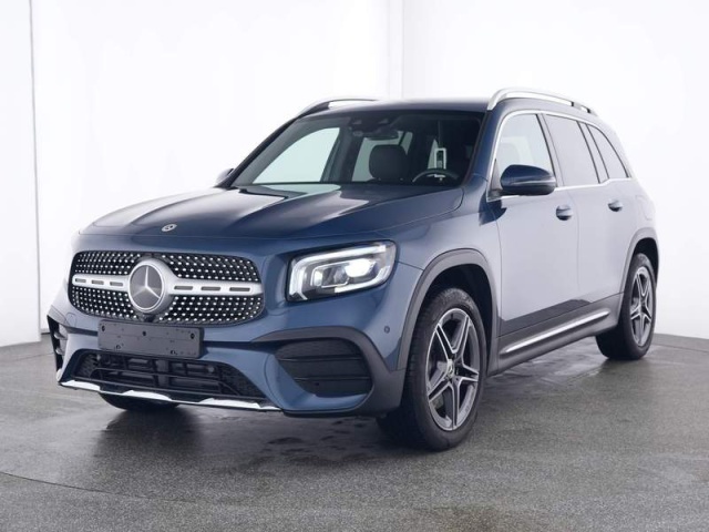 Mercedes-Benz GLB 220