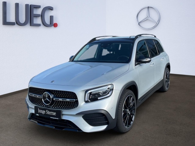 Mercedes-Benz GLB 220