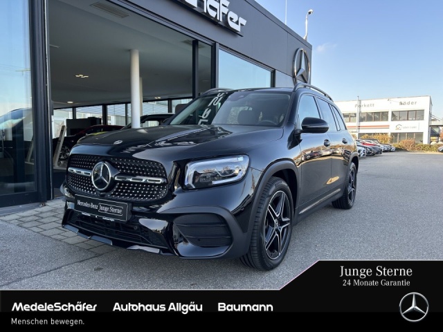 Mercedes-Benz GLB 220