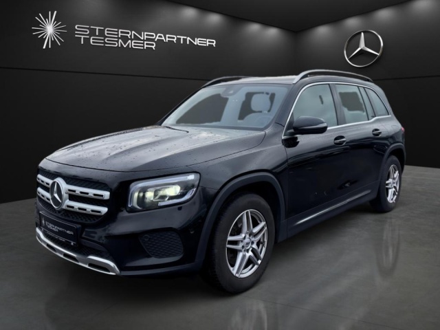 Mercedes-Benz GLB 220