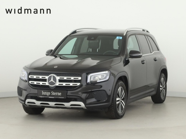 Mercedes-Benz GLB 220