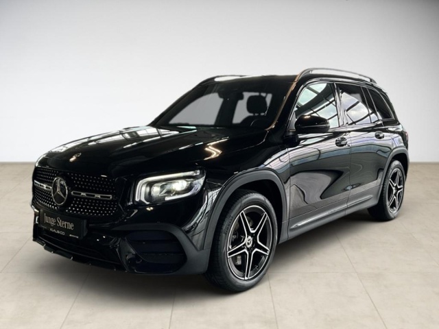 Mercedes-Benz GLB 220