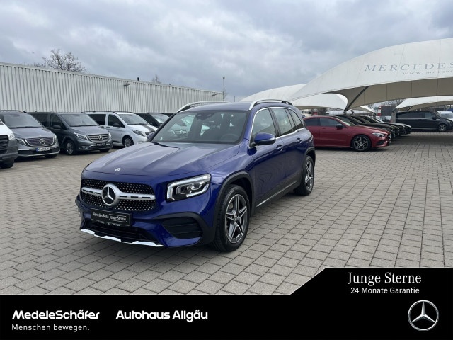 Mercedes-Benz GLB 220
