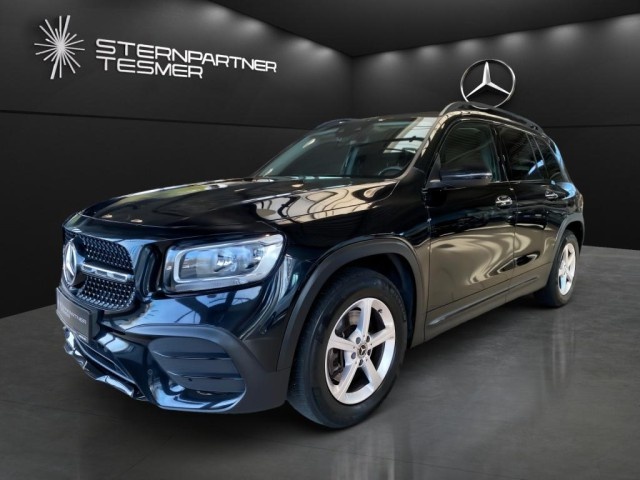 Mercedes-Benz GLB 220