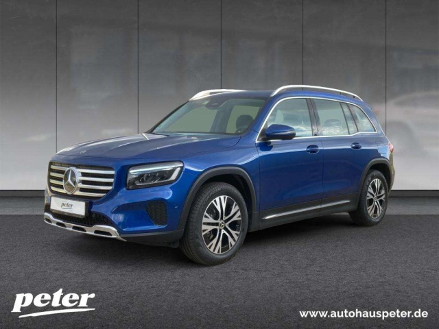 Mercedes-Benz GLB 220
