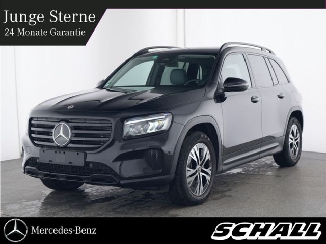 Mercedes-Benz GLB 220