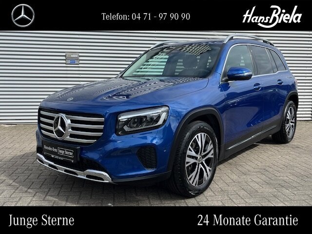 Mercedes-Benz GLB 220