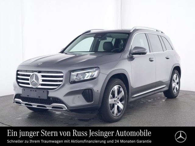 Mercedes-Benz GLB 220