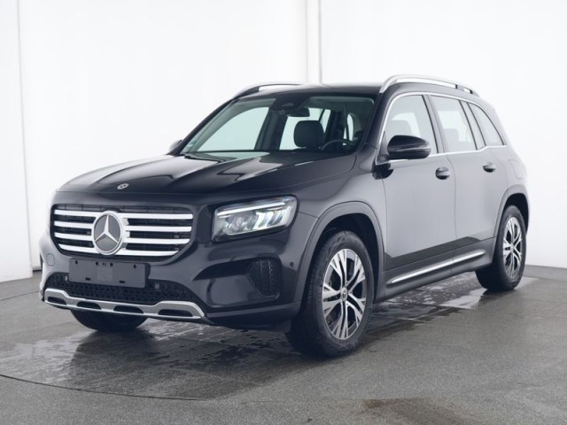 Mercedes-Benz GLB 220