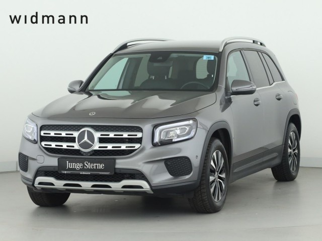 Mercedes-Benz GLB 220