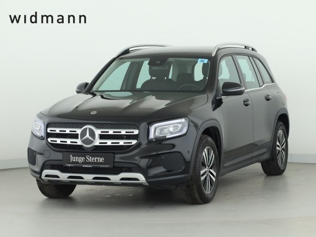 Mercedes-Benz GLB 220