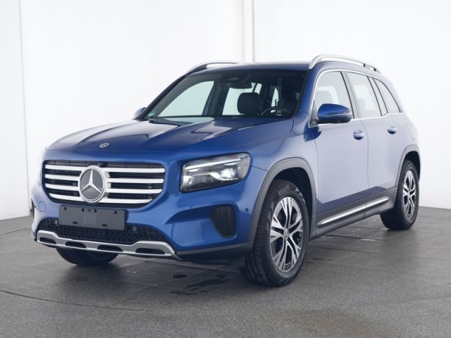 Mercedes-Benz GLB 220
