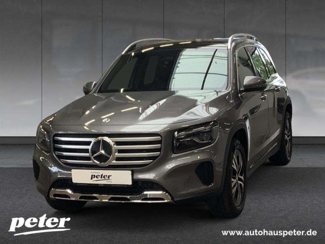 Mercedes-Benz GLB 220