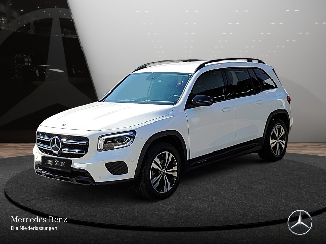 Mercedes-Benz GLB 220