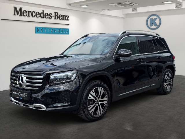 Mercedes-Benz GLB 220