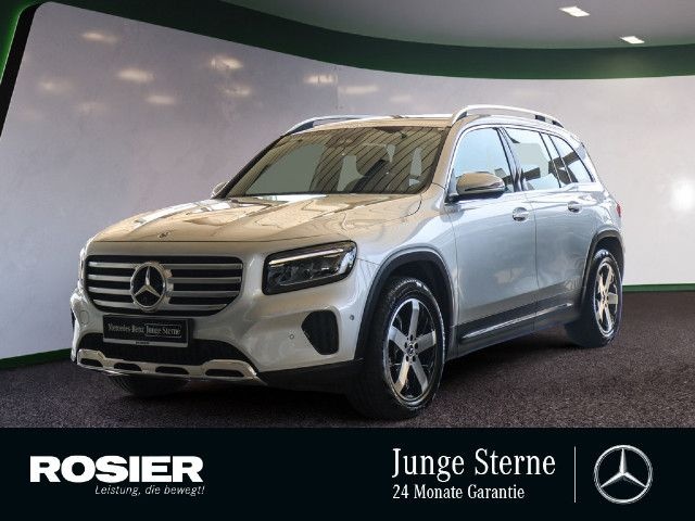 Mercedes-Benz GLB 220