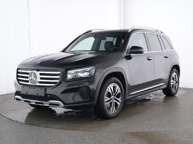 Mercedes-Benz GLB 220