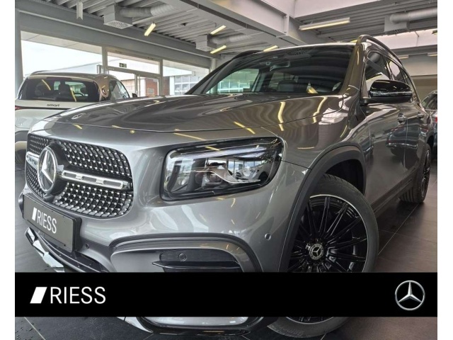 Mercedes-Benz GLB 220