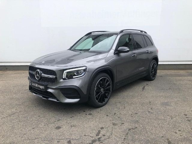Mercedes-Benz GLB 220