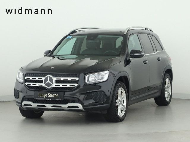 Mercedes-Benz GLB 220