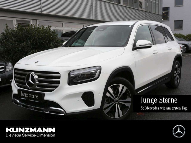 Mercedes-Benz GLB 220