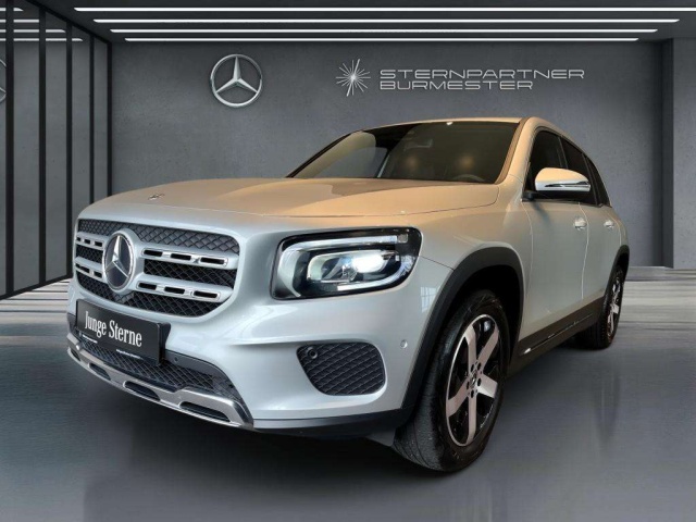Mercedes-Benz GLB 220