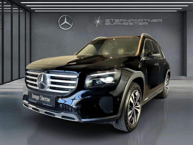 Mercedes-Benz GLB 220