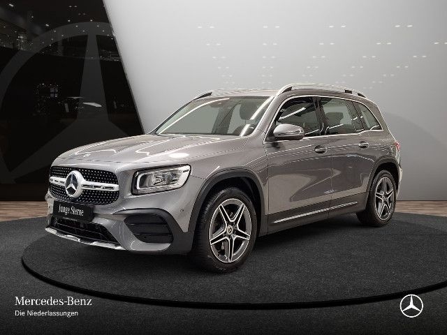 Mercedes-Benz GLB 220