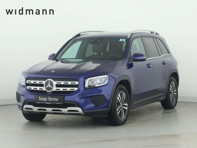 Mercedes-Benz GLB 220