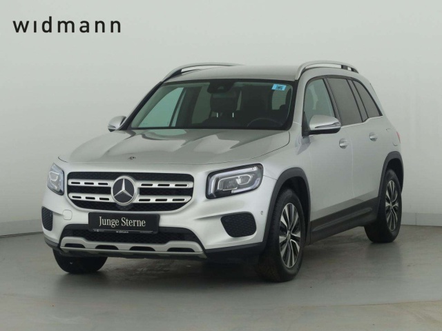 Mercedes-Benz GLB 220