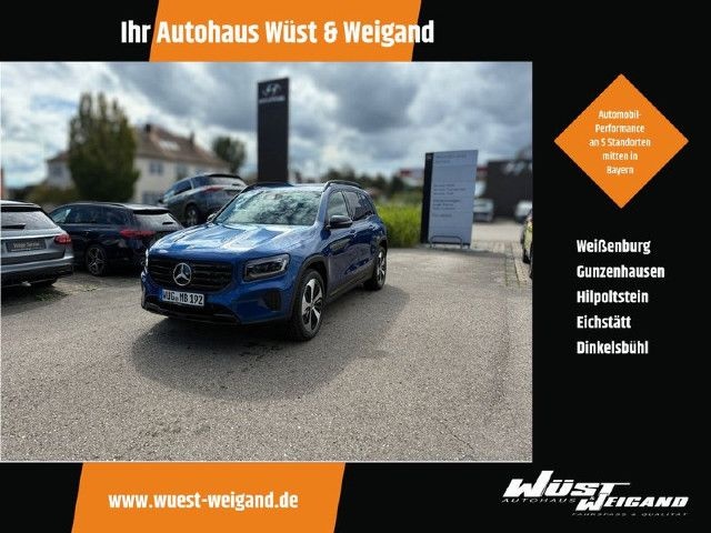 Mercedes-Benz GLB 220