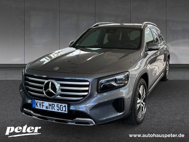Mercedes-Benz GLB 220