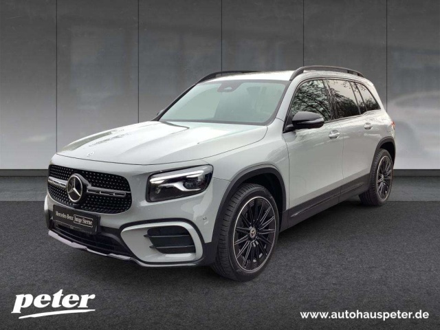 Mercedes-Benz GLB 220