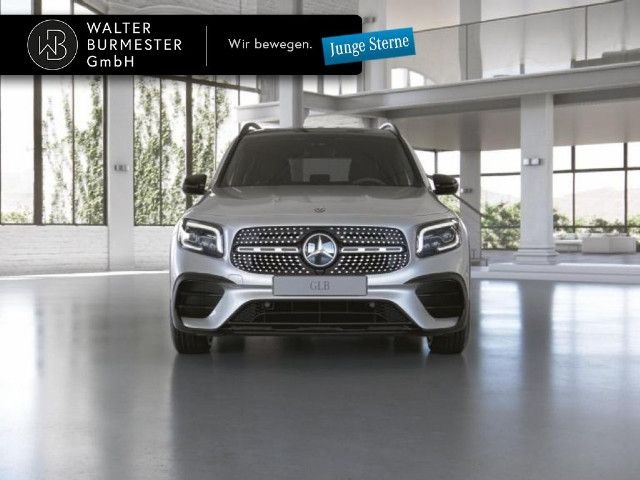 Mercedes-Benz GLB 220