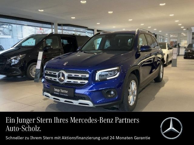 Mercedes-Benz GLB 220