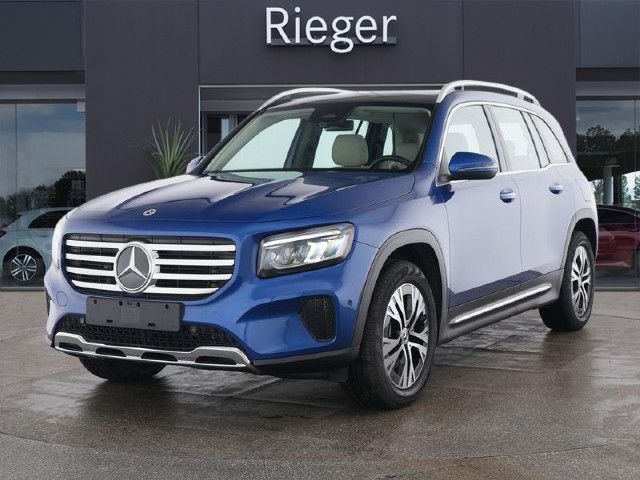 Mercedes-Benz GLB 220