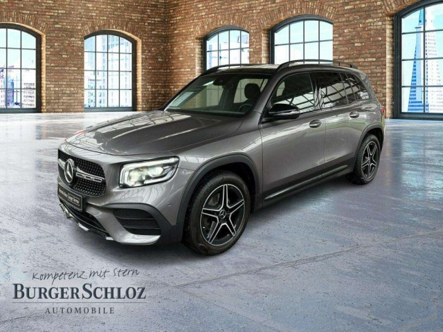 Mercedes-Benz GLB 220