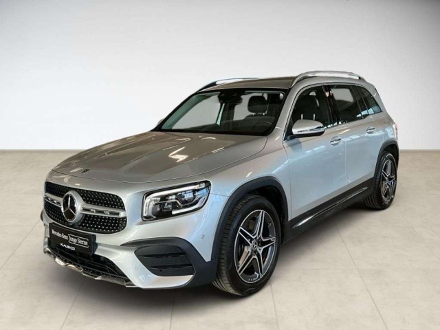 Mercedes-Benz GLB 220