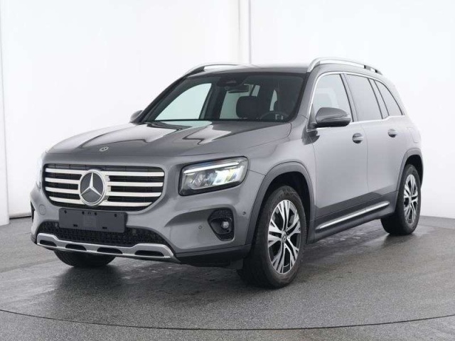 Mercedes-Benz GLB 220