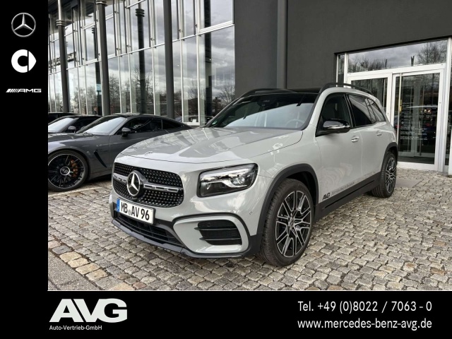 Mercedes-Benz GLB 220