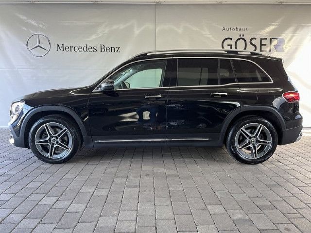 Mercedes-Benz GLB 220