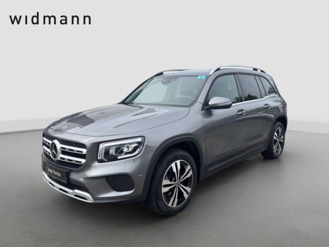 Mercedes-Benz GLB 220