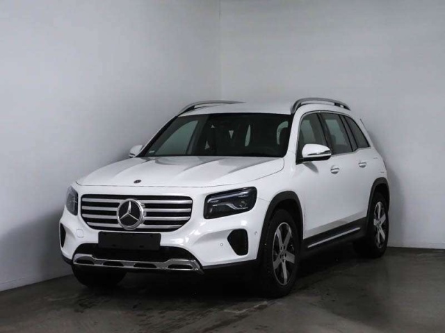 Mercedes-Benz GLB 220