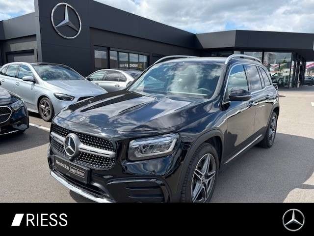 Mercedes-Benz GLB 220