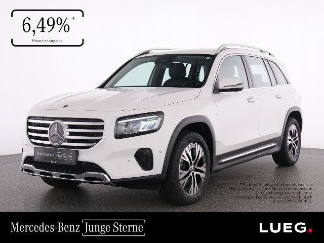 Mercedes-Benz GLB 220