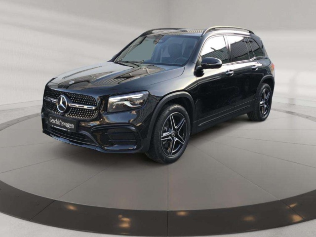 Mercedes-Benz GLB 220