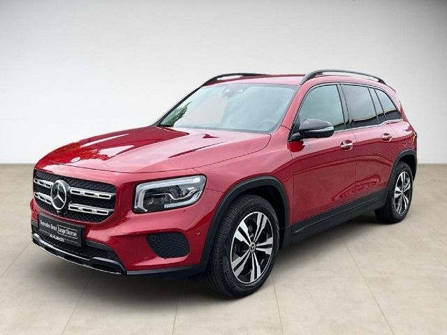 Mercedes-Benz GLB 220