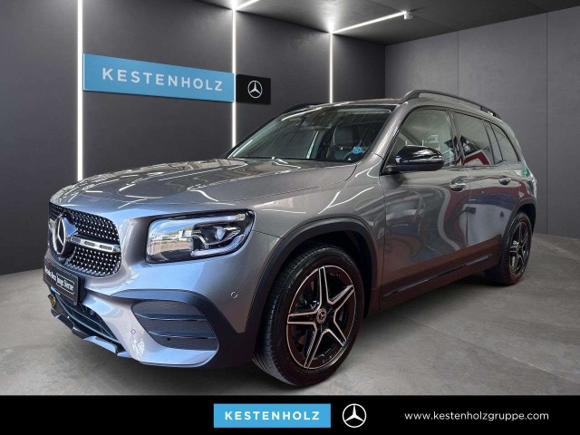 Mercedes-Benz GLB 220