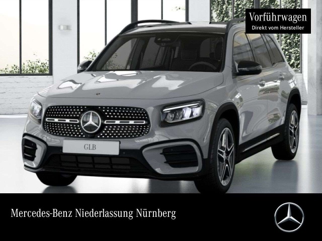 Mercedes-Benz GLB 220